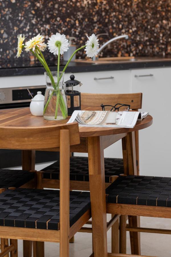 Plac Unii Apartment Gdynia City Centre By Noclegi Renters Esterno foto